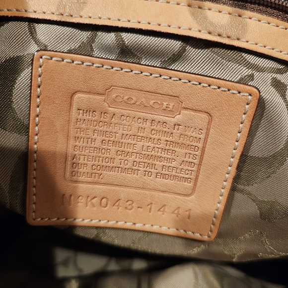 Coach Pink Gallery Patchwork Tote - Picture 3 of 12